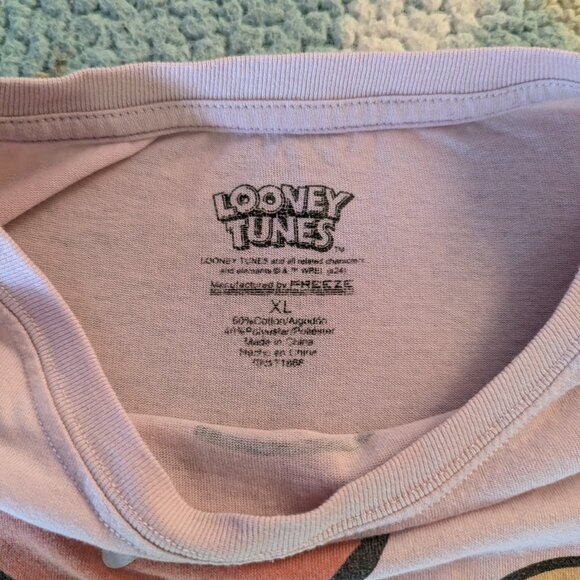 "Looney Tunes" Lola Bunny Graphic T-Shirt (XL) - Picture 3 of 4